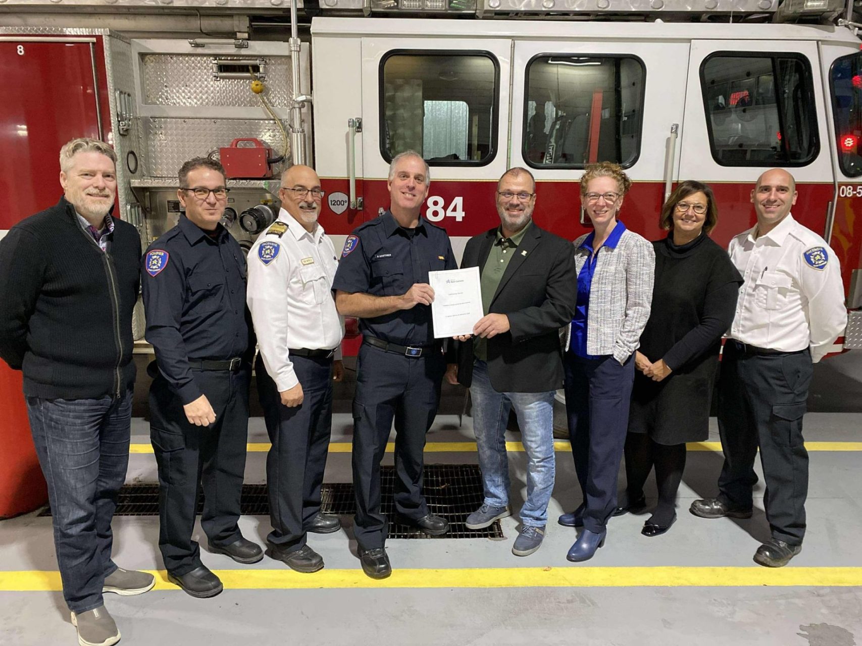 Signature du contrat de travaildes pompiers et pompières à temps partiel